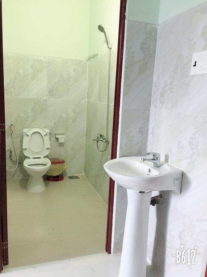 Khách sạn Ngọc Quỳnh La Gi Exterior foto